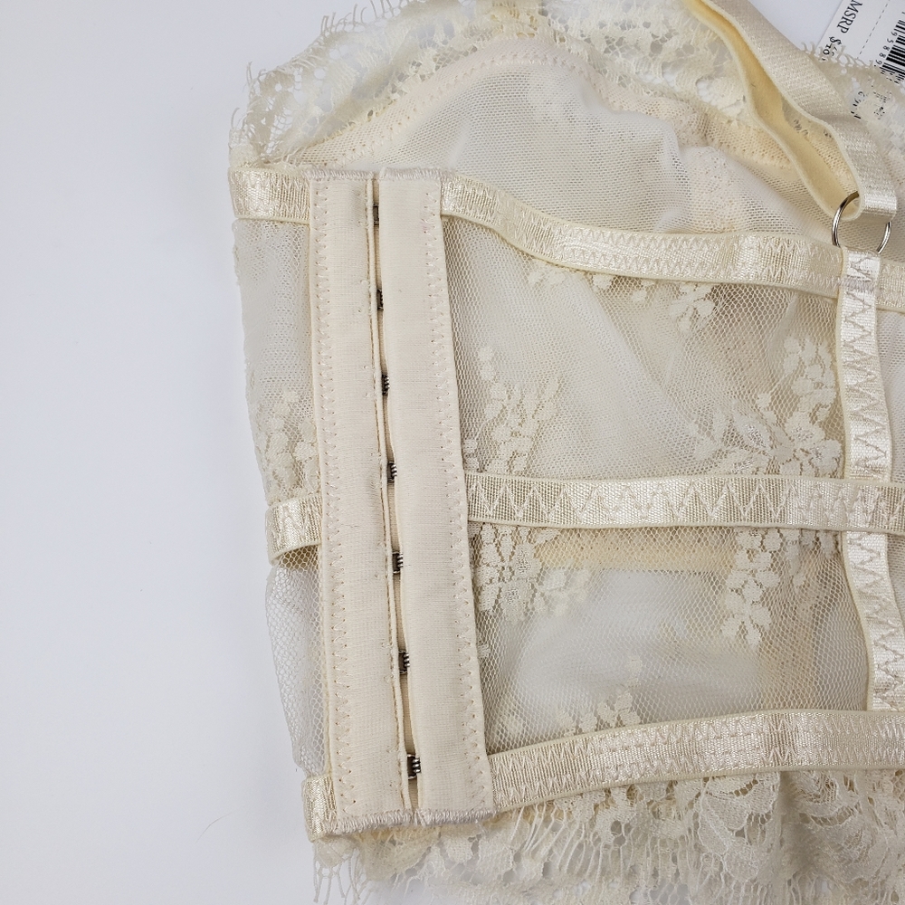 Free People NWT Layer in Floral Lace Bustier in Ivory Size Small Retail $48 - Picture 8 of 13